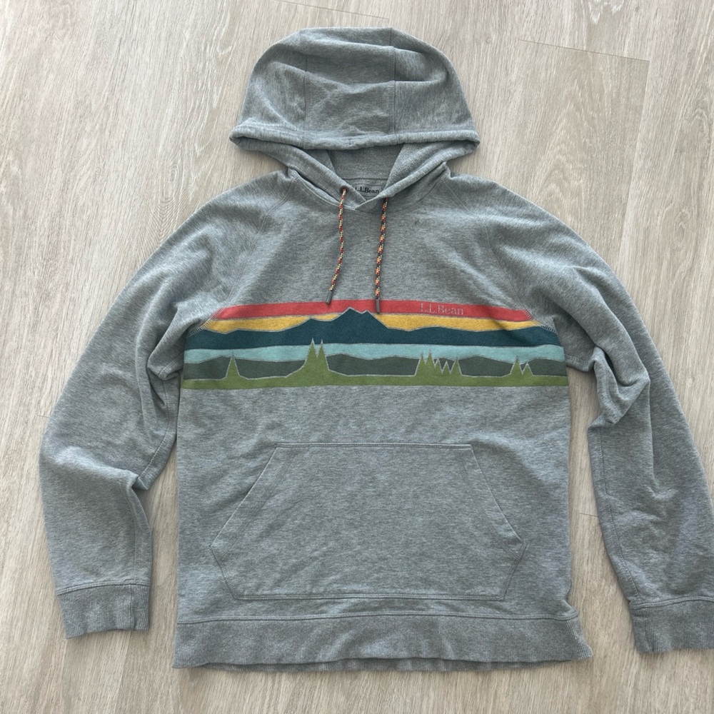 L.L.Bean Men’s M Gray Mountain Stripe Graphic Hoodie Pullover Outdoor Sweatshirt